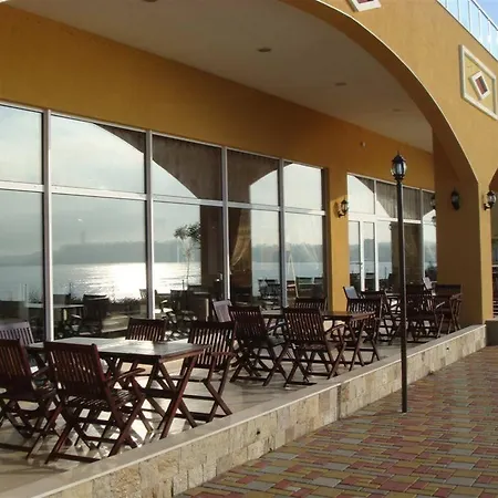 Apartment In Midia Grand *