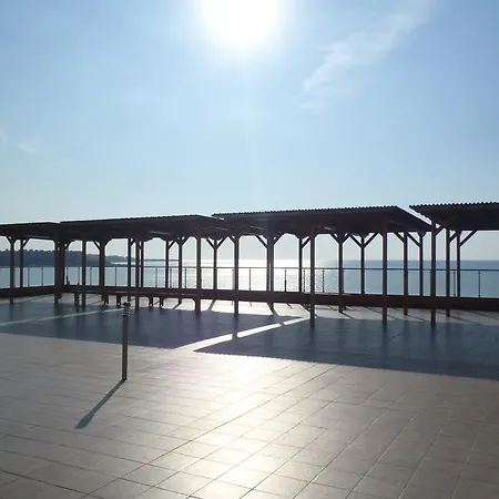 Apartment In Midia Grand *