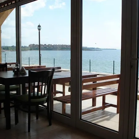 In Midia Grand Appartement