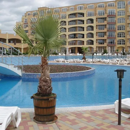 Appartement In Midia Grand Aheloy