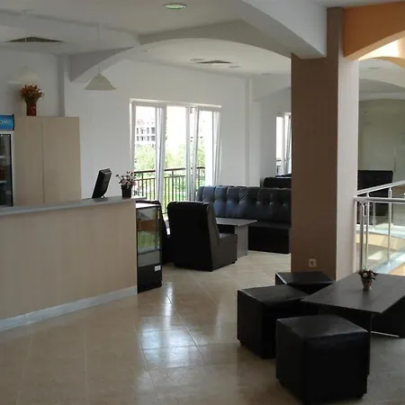 Appartement In Midia Grand *